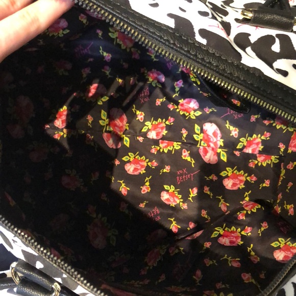 Panda print bag! NEVER USED - Picture 5 of 5